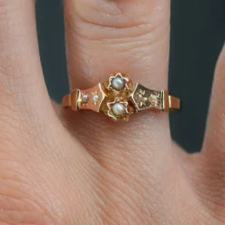 Bague perles fines serti étoilé