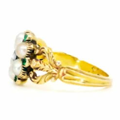 Bague Perles, pierres de lune, émeraudes