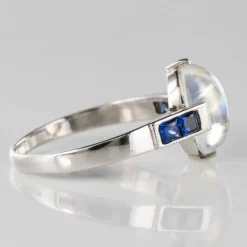 Bague pierre de lune et saphirs
