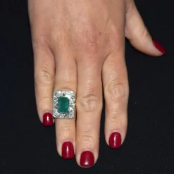 BAGUE PLATINE - ÉMERAUDE et DIAMANTS - DÉCO'