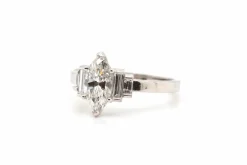 Bague Platine Diamant navette et baguette