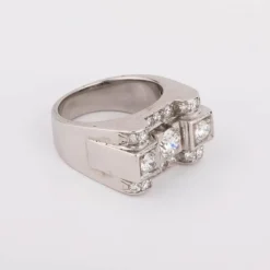 Bague platine et diamant