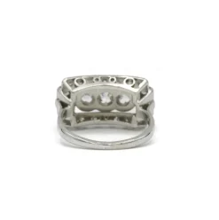 Bague platine et diamants