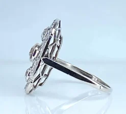 Bague platine et diamants, époque 1900