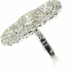 Bague platine et diamants