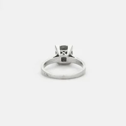 Bague platine et or gris avec diamant