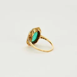 Bague platine et or jaune émeraude et diamants