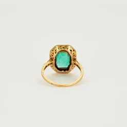 Bague platine et or jaune émeraude et diamants