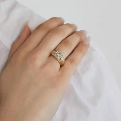 Bague platine, or et diamants