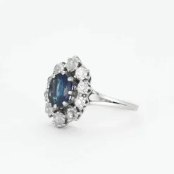 Bague platine, or gris saphir et diamants
