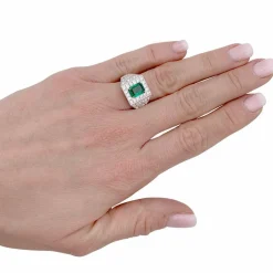 Bague, platine, or jaune, émeraude et diamant.