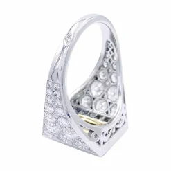 Bague, platine, or jaune, émeraude et diamant.