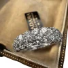 Bague pleine avec diamants