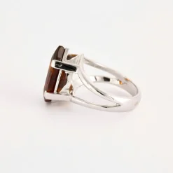 Bague Poire or blanc grenat