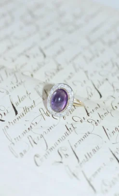 Bague Pompadour Cabochon Améthyste et Diamants