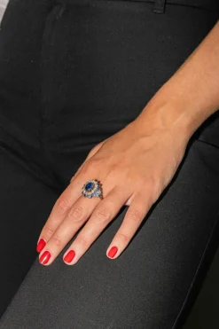 Bague Pompadour Or jaune Saphir