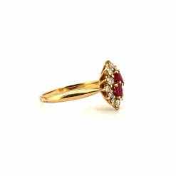Bague Pompadour or jaune rubis diamants