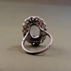 Bague pompadour platine saphir diamants