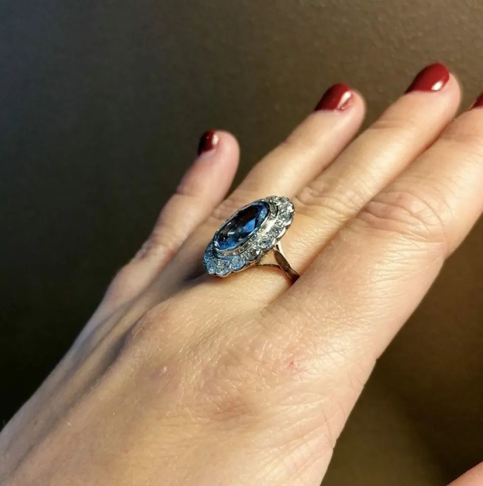 Bague pompadour platine saphir diamants