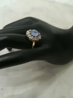 Bague Pompadour Saphir Cabochon Diamants
