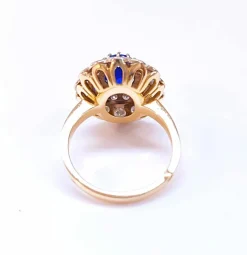 Bague pompadour saphir et diamants