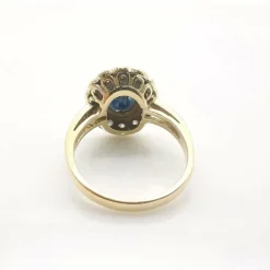 Bague pompadour saphir et diamants