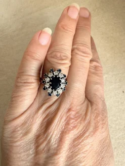 Bague pompadour vintage or, saphir et diamant