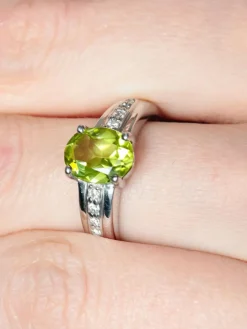 Bague Péridot Diamants