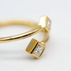 Bague PRINCESSE en or jaune et diamants
