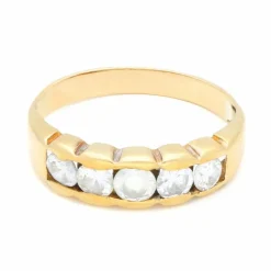 Bague rangée de diamants en or jaune