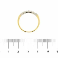 Bague Riviera avec diamants de 0,24 ct