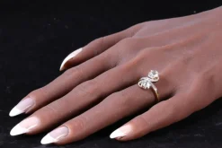 Bague romantique Belle Époque Toi et Moi avec diamants