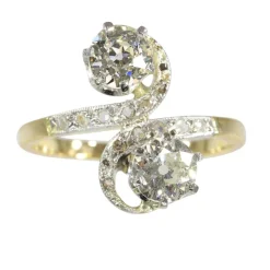 Bague romantique Belle Époque Toi et Moi avec diamants