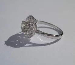 Bague ronde Art Déco diamants