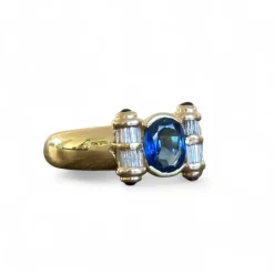 Bague rouleau or jaune saphirs et diamants