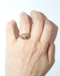 Bague Rétro 1949 or et diamants