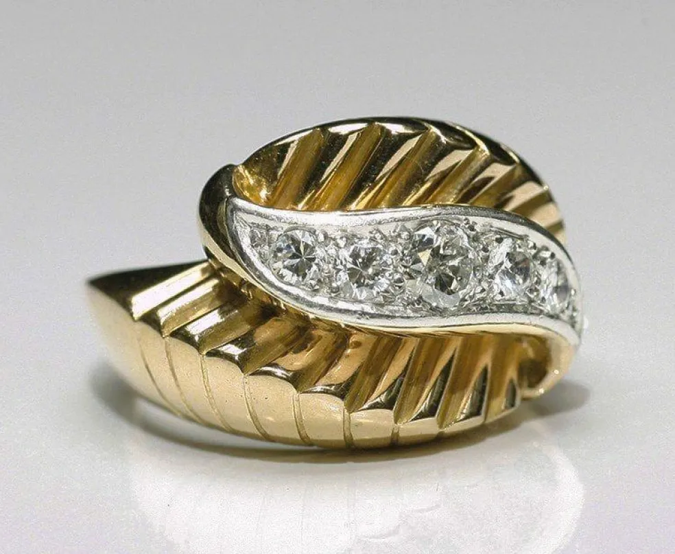 Bague Rétro ancienne en or, platine et diamants
