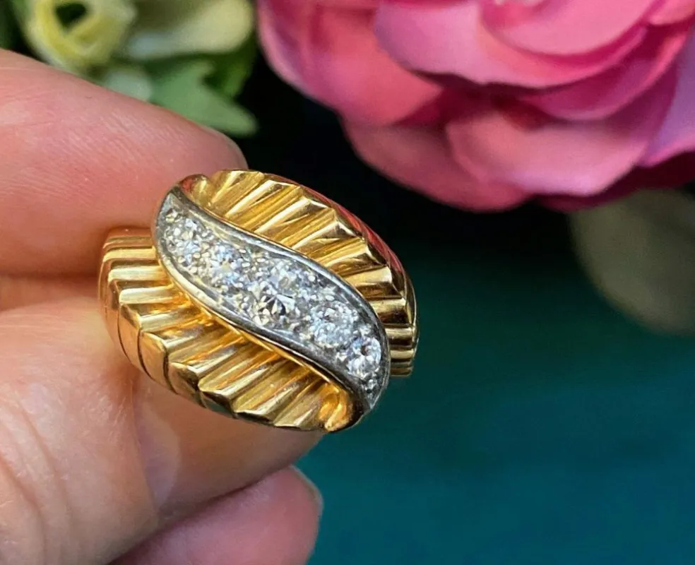 Bague Rétro ancienne en or, platine et diamants