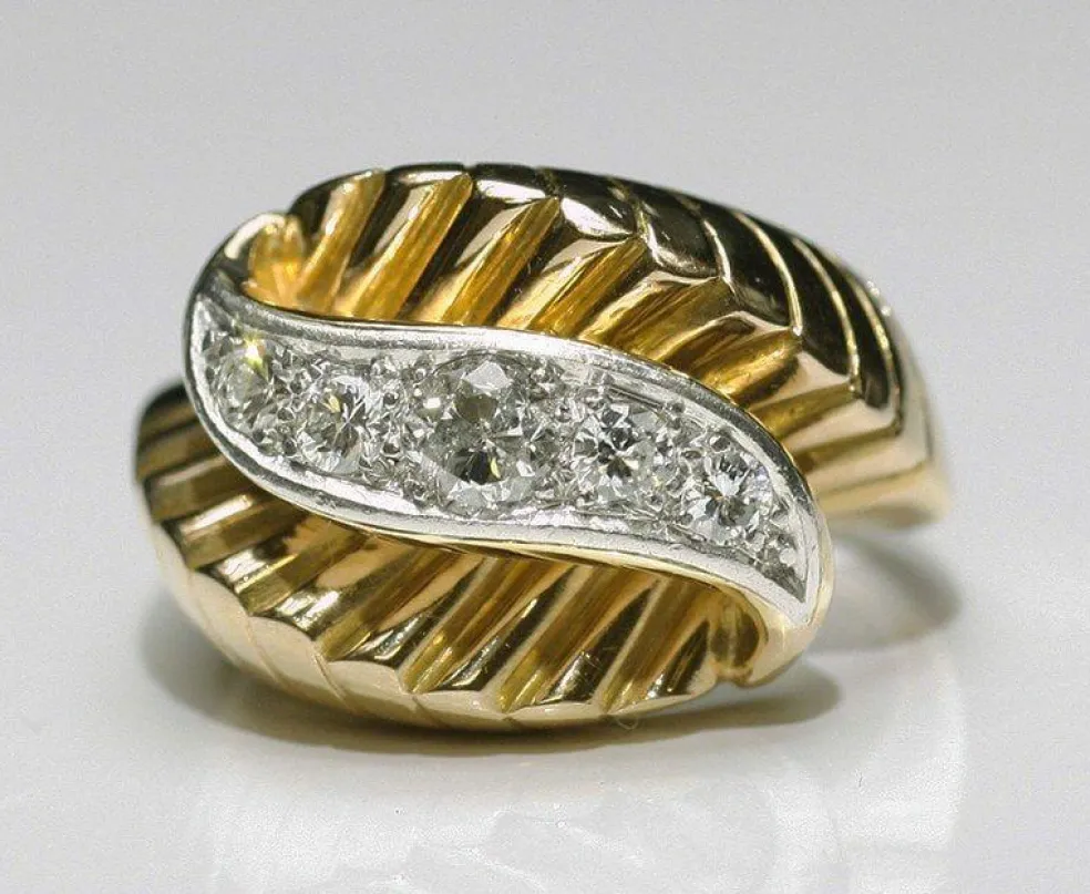 Bague Rétro ancienne en or, platine et diamants