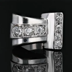 Bague rétro asymétrique diamants
