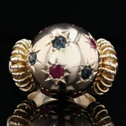 Bague rétro boule saphirs rubis et or