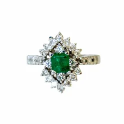 bague rétro en or avec diamant et émeraude