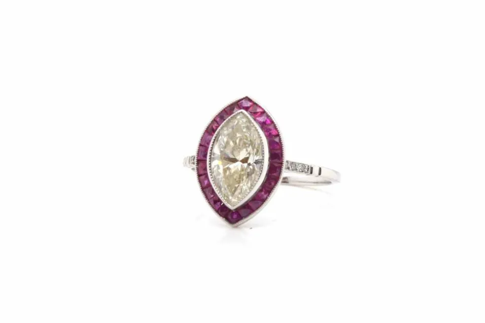 Bague Rétro Or blanc Diamant Rubis