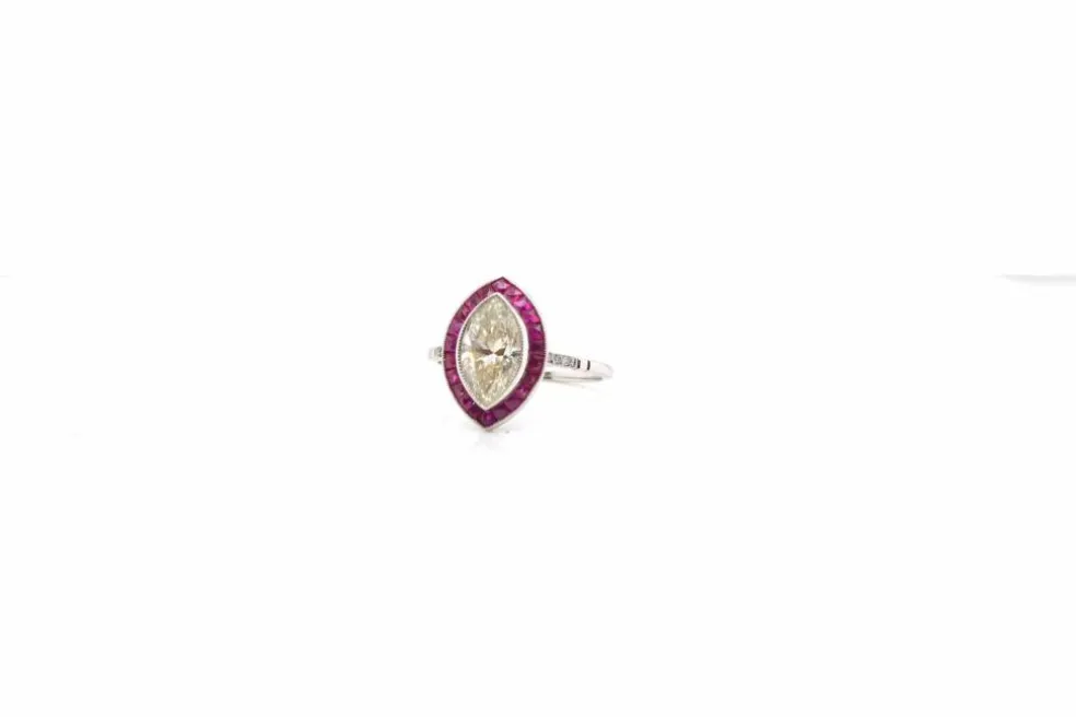 Bague Rétro Or blanc Diamant Rubis