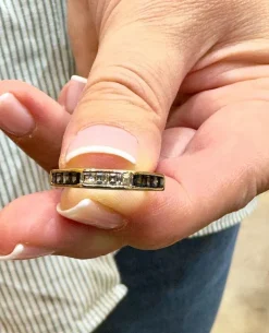 Bague rétro or jaune, diamants, saphirs
