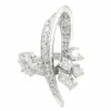 BAGUE "RUBAN" EN OR BLANC ET DIAMANTS