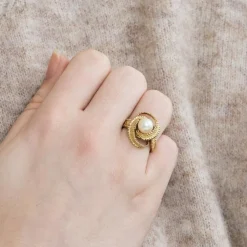 BAGUE RUBAN OR ET PERLE