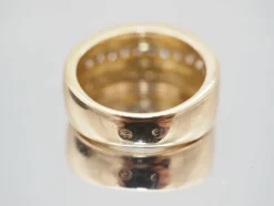 Bague ruban or jaune, triple rangée diamants