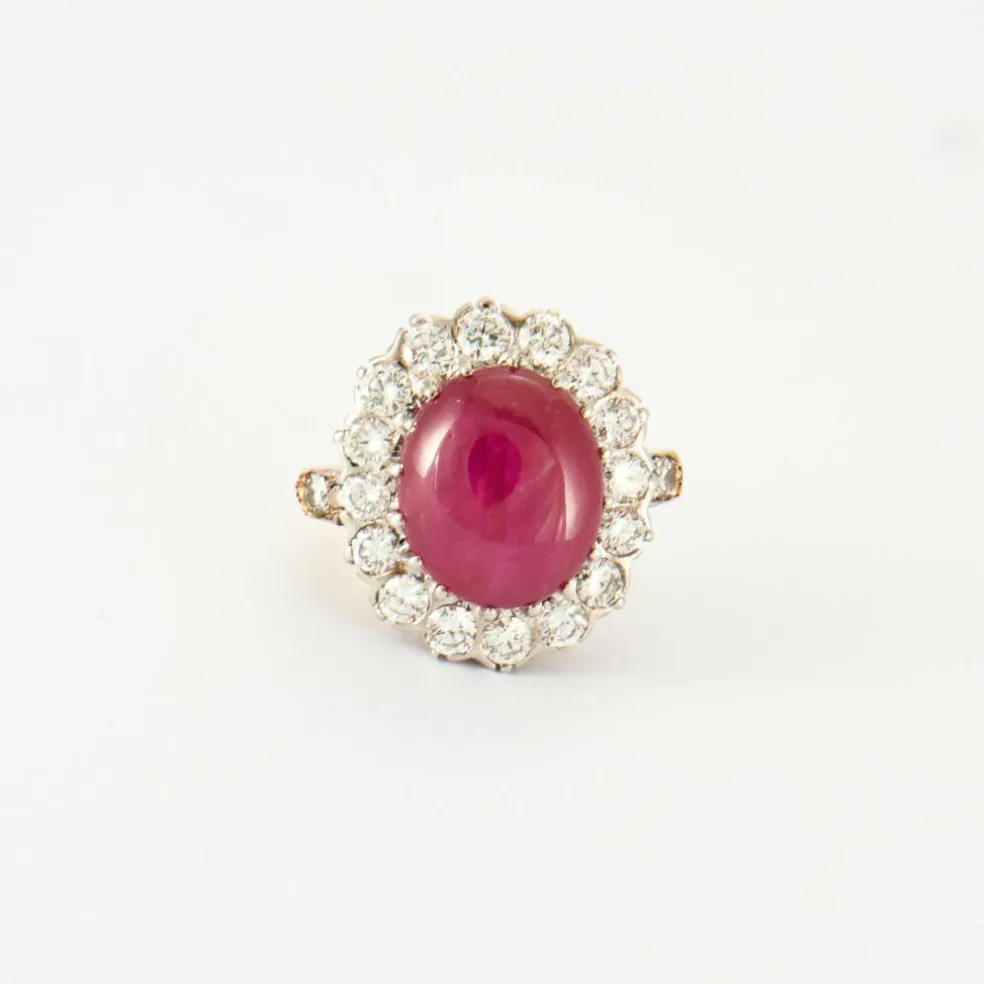Bague Rubis cabochon & Diamants