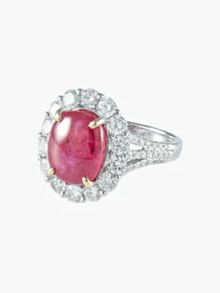 Bague Rubis cabochon Diamants